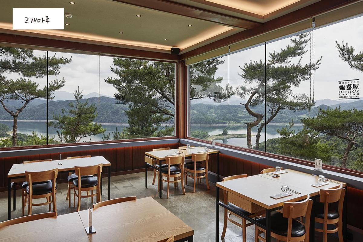 Club Es Jecheon Resort Chech'ŏn Extérieur photo